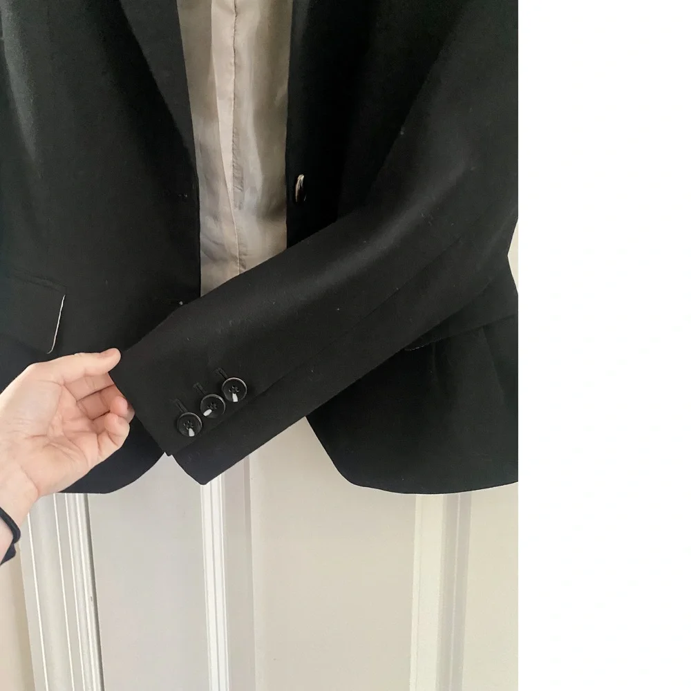 H & M Black Short Formal Blazer (Size US 8) - Picture 2 of 9